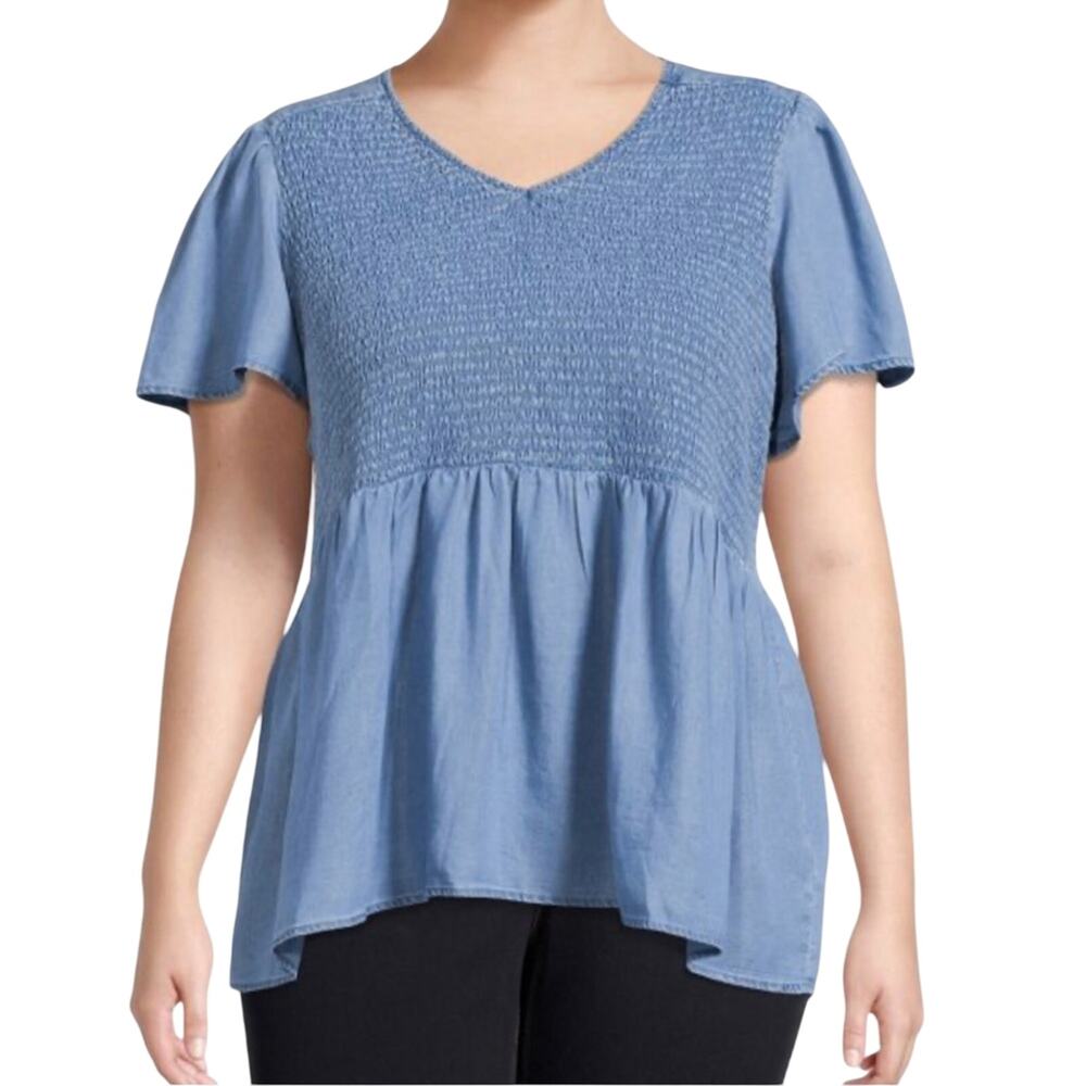 Terra & Sky Blouse 2X Chambray Blue Smocked Babydoll Flutter Sleeve Peplum Top